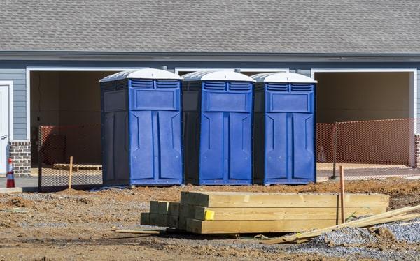 construction site porta potties provides a self-contained water supply for all of our portable toilets on job sites